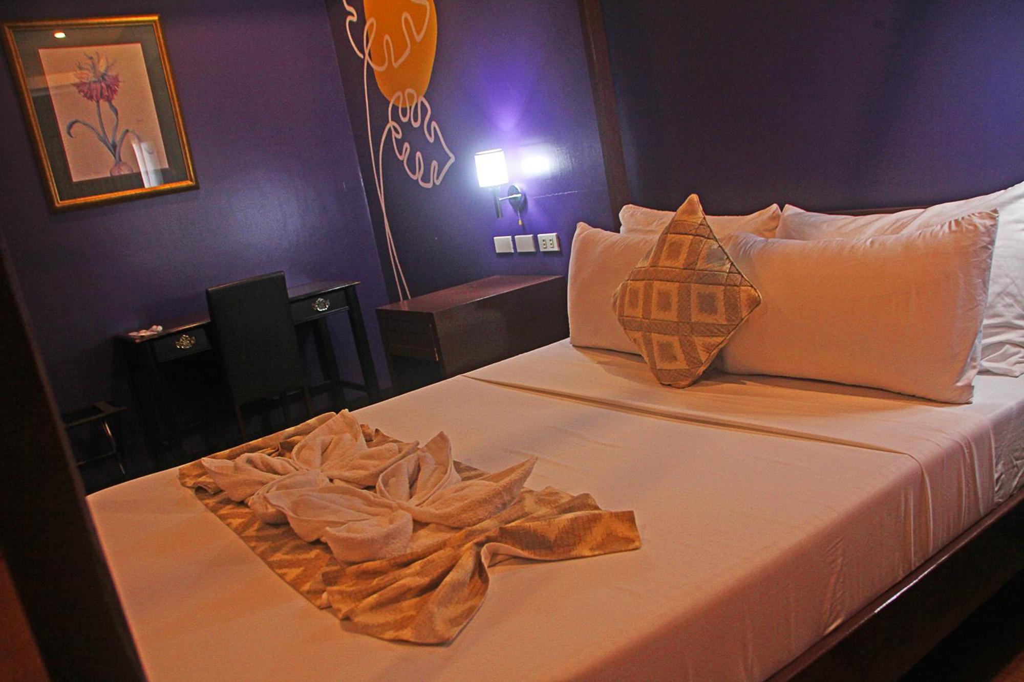 Hotel Palacio Puerto Princesa Dış mekan fotoğraf